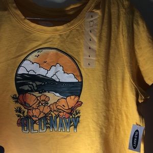 Old Navy yellow t shirt with round bottom-large size